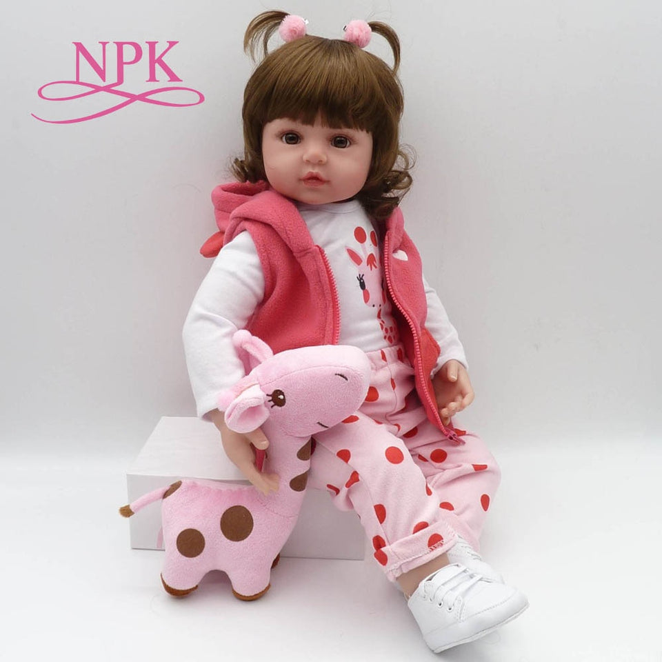 BEBE REBORN PINK, 47 CM, COM GIRAFINHA ROSA